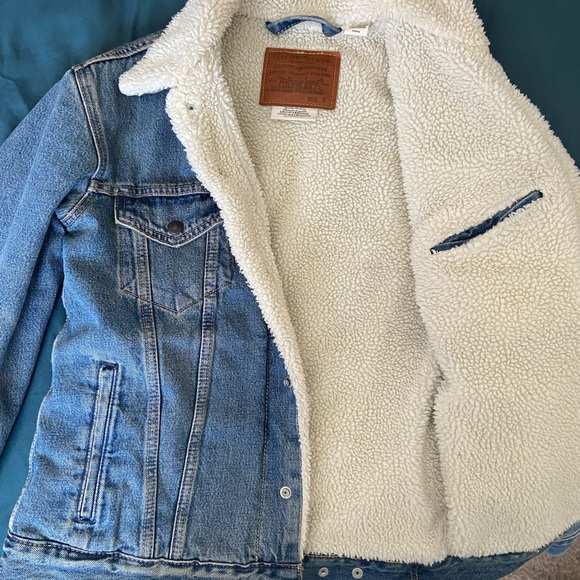 Levi’s Trucker Sherpa jean jacket - Picture 2 of 3